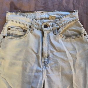 Vintage High Waist Levi Jeans